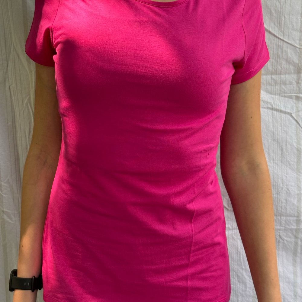 Pink Land's End Shaped Fit Tee